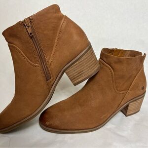 Lucky Brand Women's Tan Ankle Boots